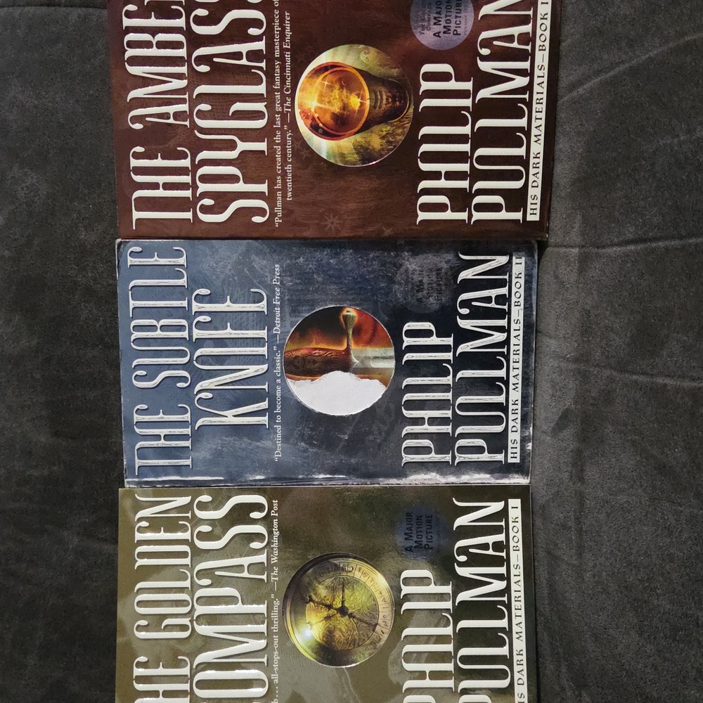 Philip Pullman His Dark Materials Book Set - Picture 2 of 9